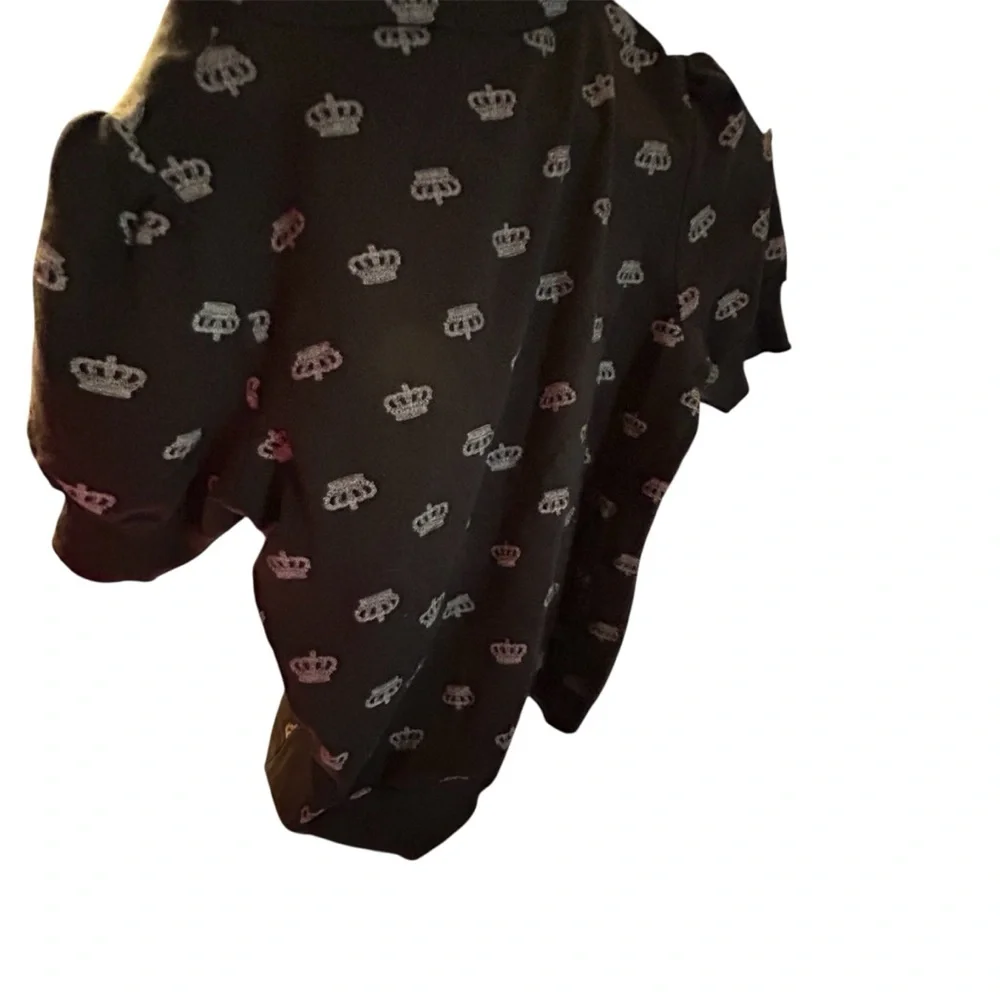 Crown Patterned Black Zip-Up Jacket - Picture 2 of 2
